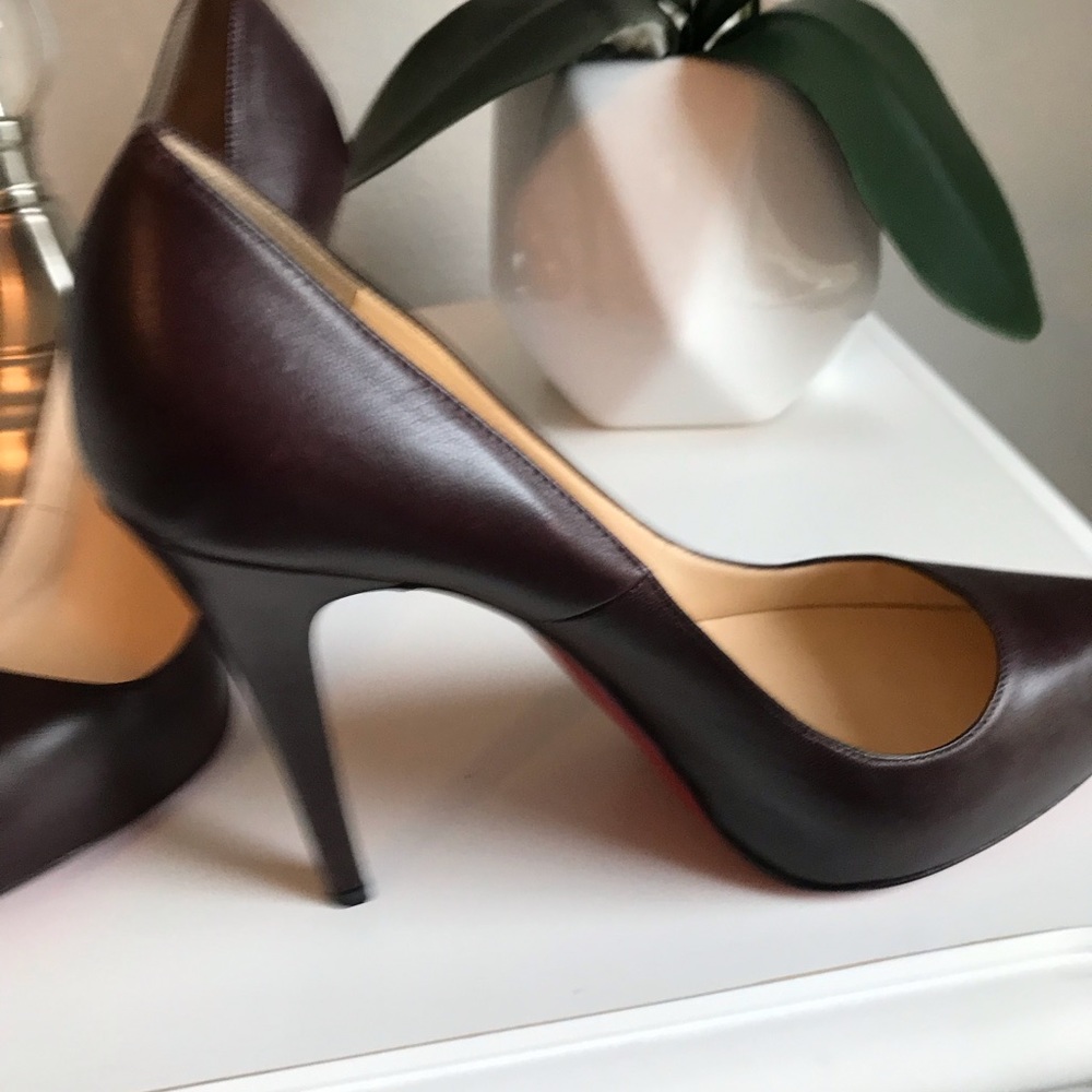Christian Louboutin 5” Wine Color Pumps